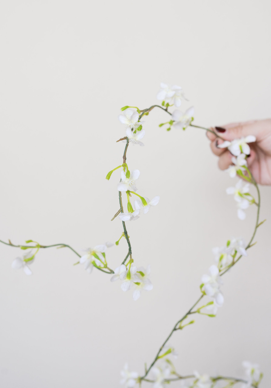 White Star Bud Garland