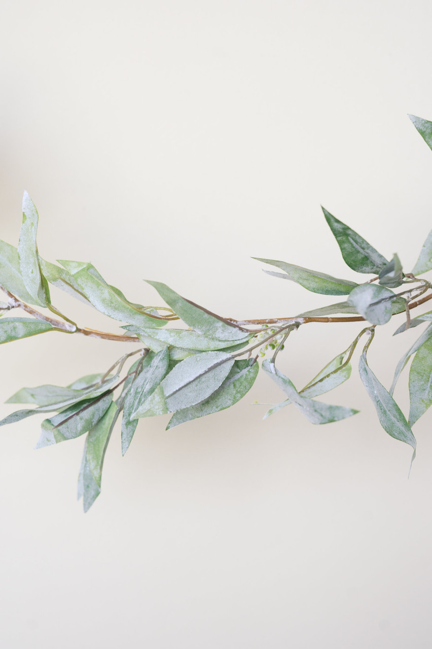 Frosted Leaf Garland