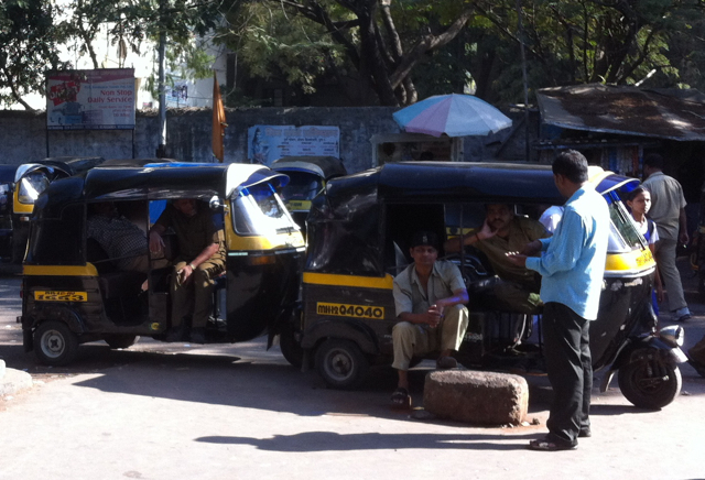 Trains, Rickshaws and Lots of Walking (India, Day 3)