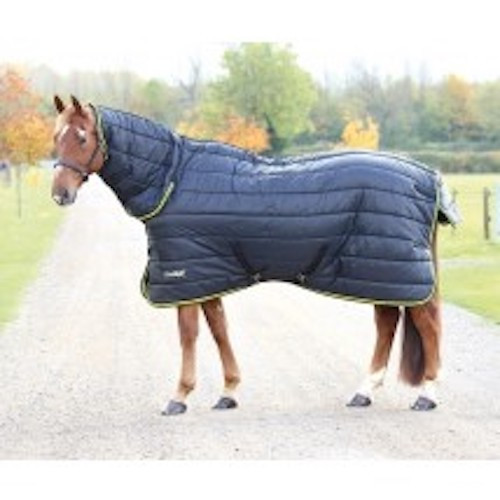 For cold weather the heavyweight Tempest stable rug is ideal. Features include a breathable polyester 210 denier outer and 300g quilted polyfill. The combo neck fastens with two touch close neck fastenings. Key features: 210 denier outer, 300g quilted polyfill, blanket set chest fastenings, adjustable cross surcingles, fillet string, tail flap Durable, dependable, excellent value! Tempest Original rugs offer exceptional value for those wanting a good, dependable turnout rug.