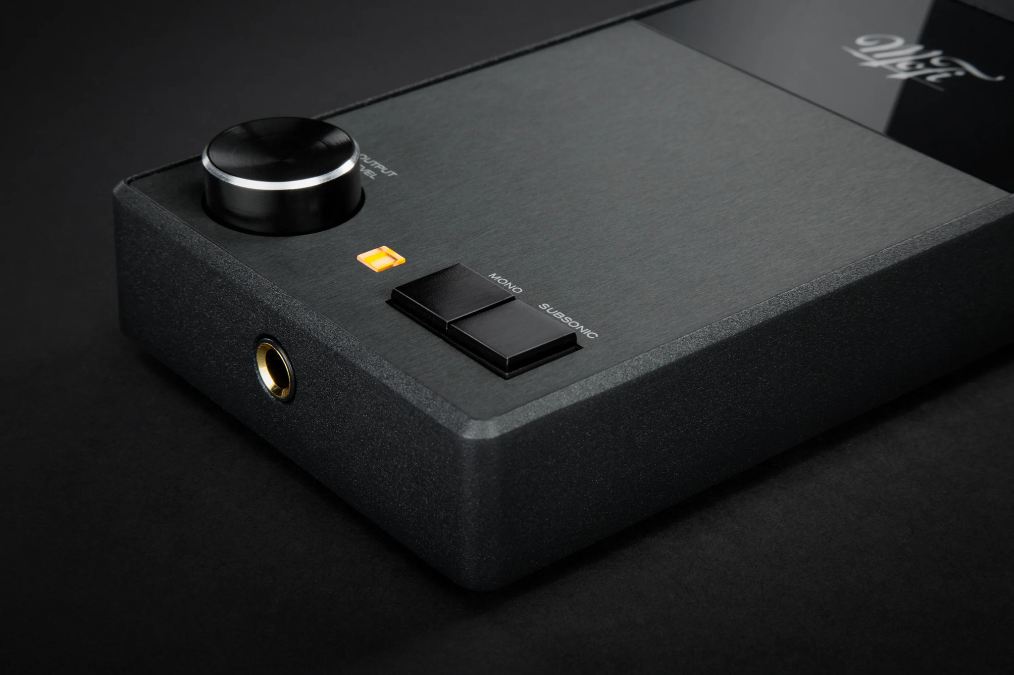 MoFi Electronics - UltraPhono Phono Preamplifier/Headphone Amplifier