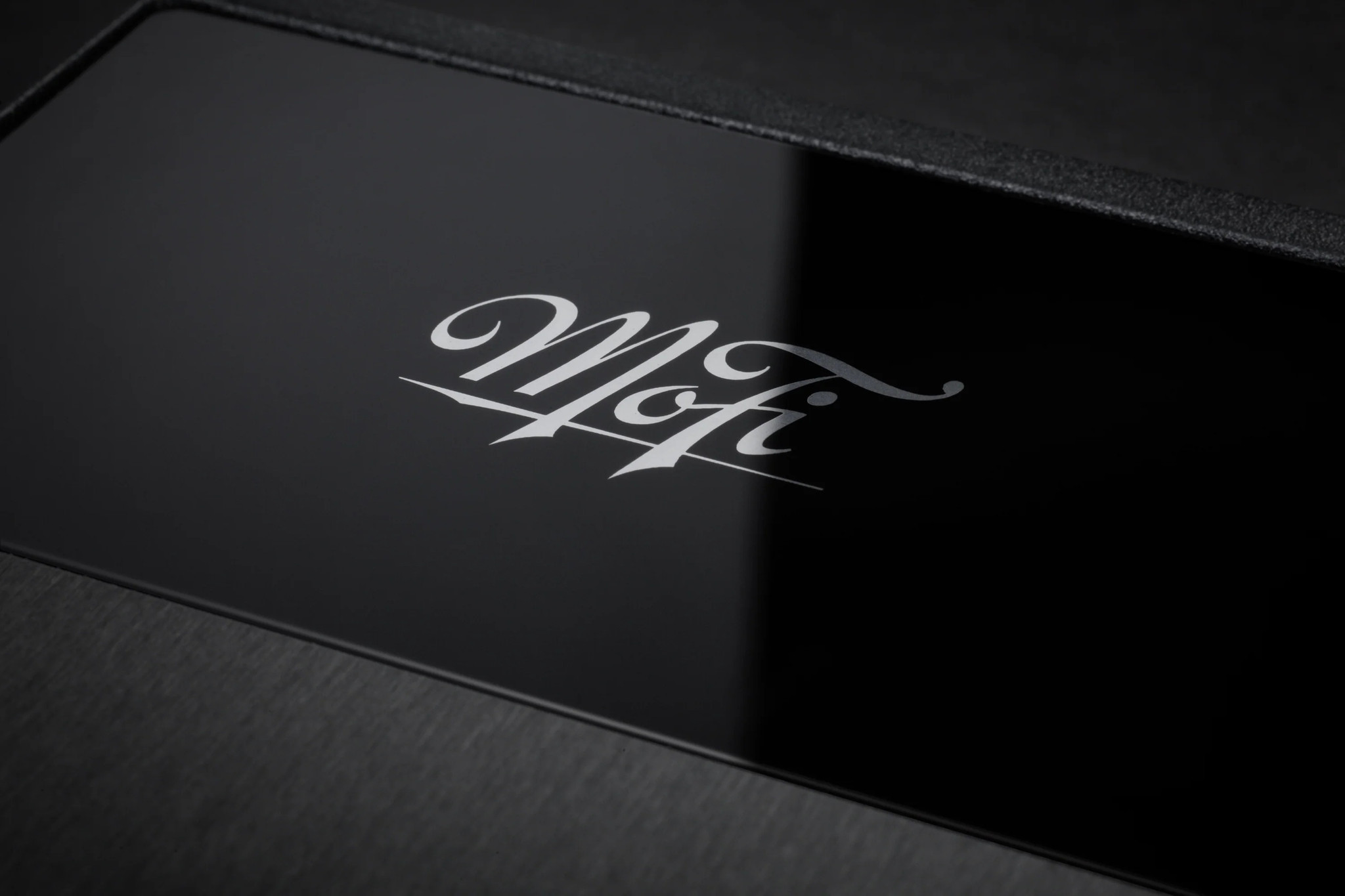 MoFi Electronics - UltraPhono Phono Preamplifier/Headphone Amplifier