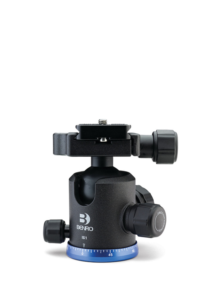 Benro IB1 Triple Action Ballhead with PU60 Plate. Benro IB1 Triple Action Ballhead with PU60 Plate.