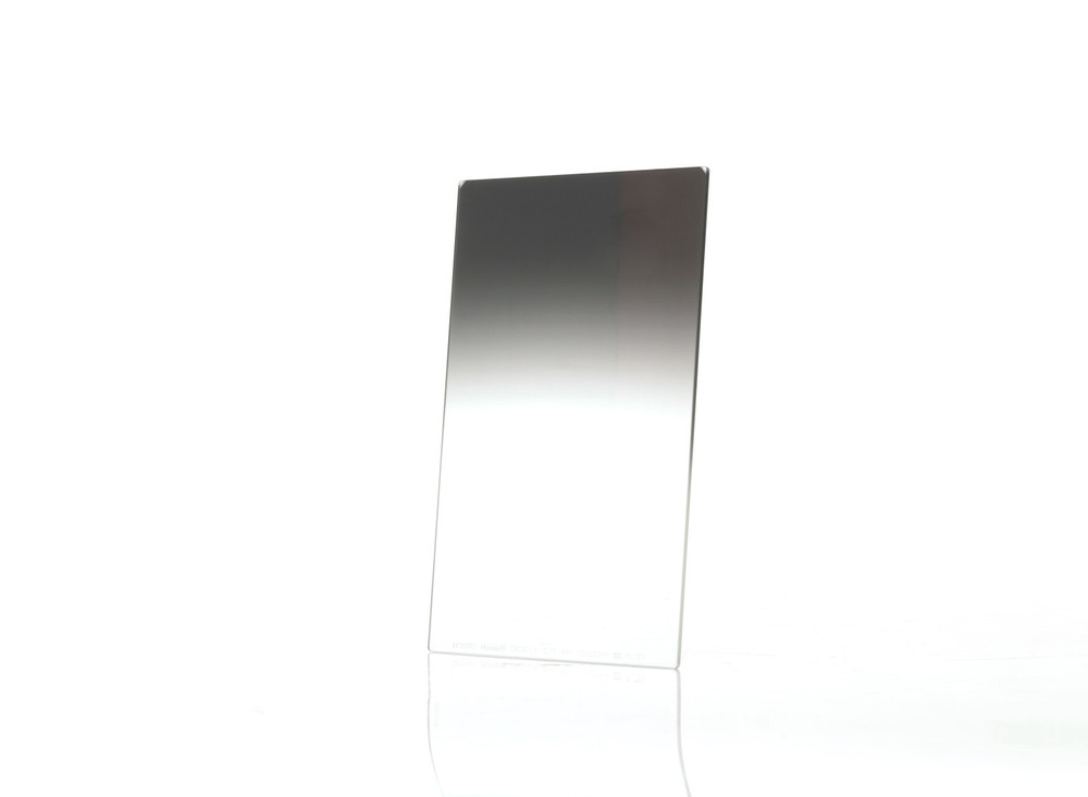 Master Hardened 100x150mm 5-stop (GND32 1.5) Soft-edge Graduated Neutral Density Filter (MHGND32S1015) Master Hardened 100x150mm 5-stop (GND32 1.5) Soft-edge Graduated Neutral Density Filter (MHGND32S1015)