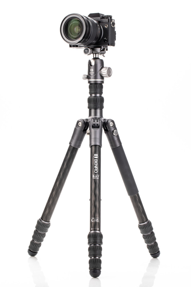 美品 BENRO TRIPOD ベンロトライポッド カ三脚 　先端欠品 2 Carbon Fiber FBAT24C+VX25 head 4 sections Trans | Benro