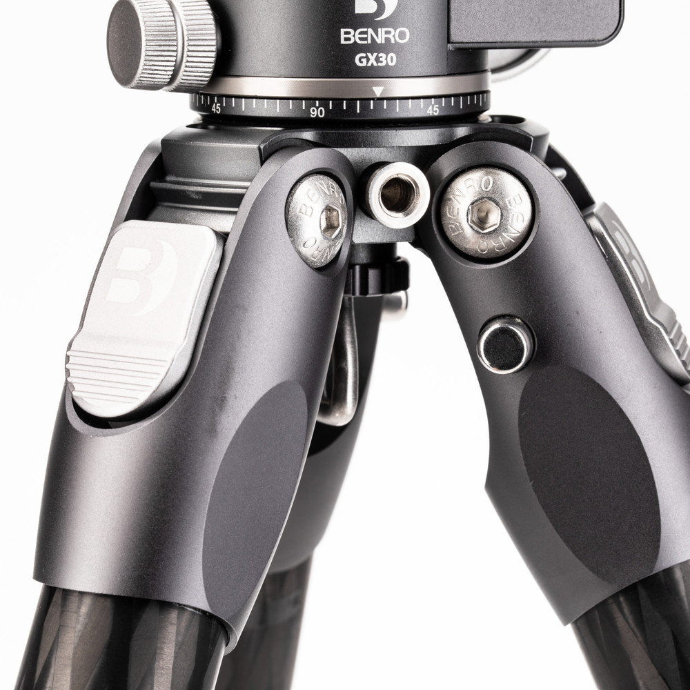 Tortoise Columnless Tripod  #2 Carbon Fiber TTOR24C+GX30 head, 4 sections (Open Box)