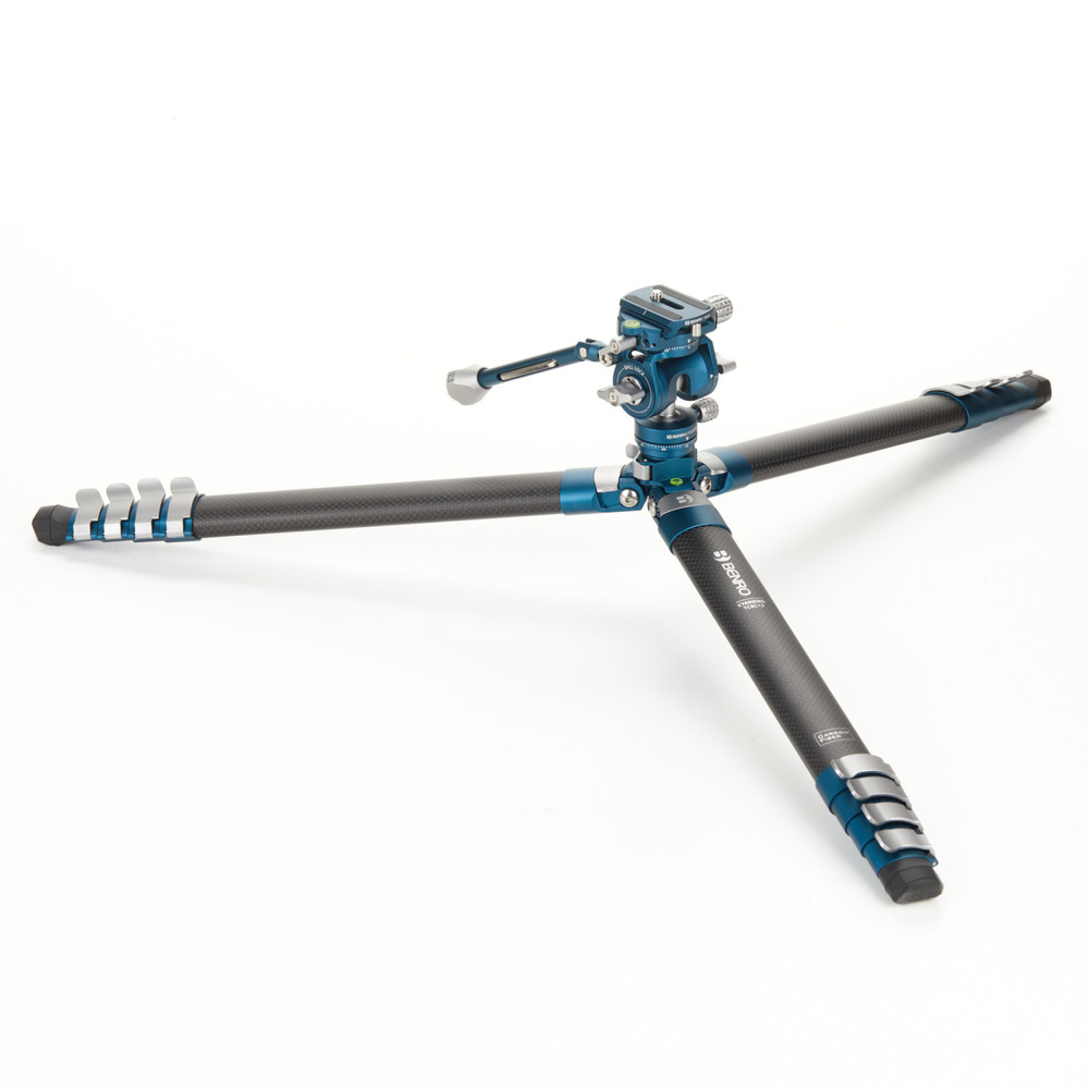 Benro CyanBird Carbon Fiber 5 Section Tripod w/FS20PRO 2 in 1 Head