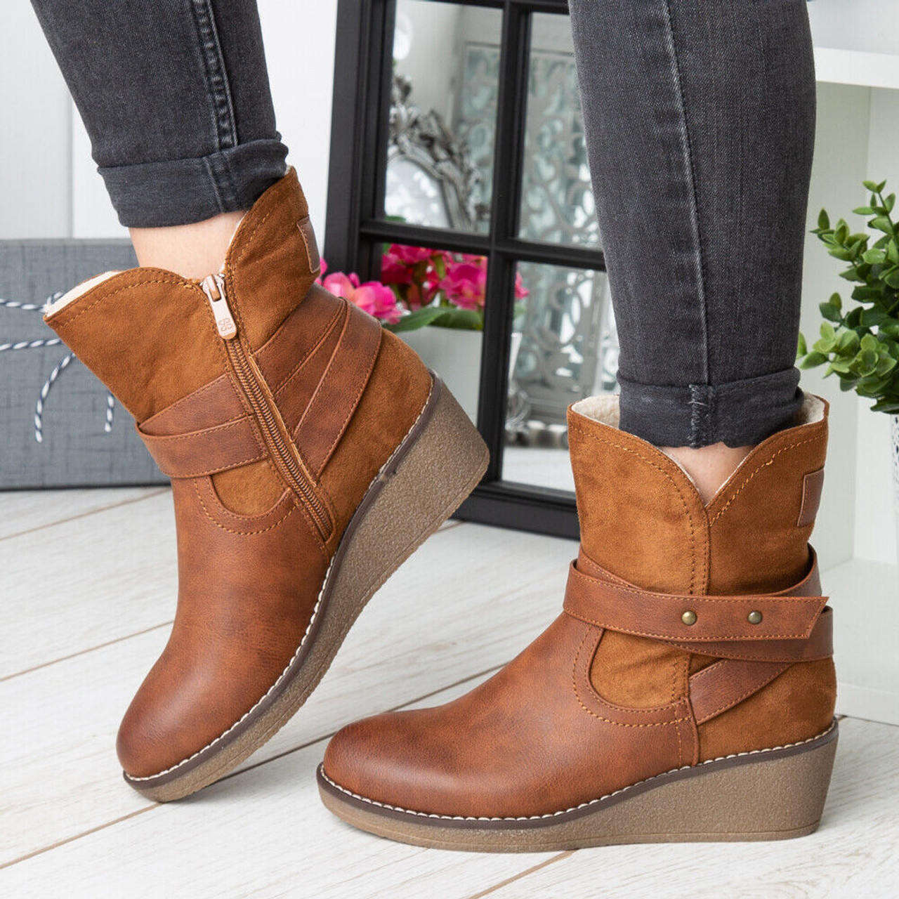 Camel hot sale wedge booties