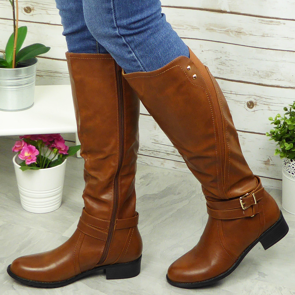 Luz Brown Elastic Gusset Zip Knee High 
