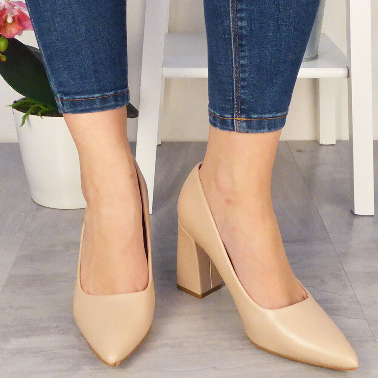 Beige pumps hot sale block heel