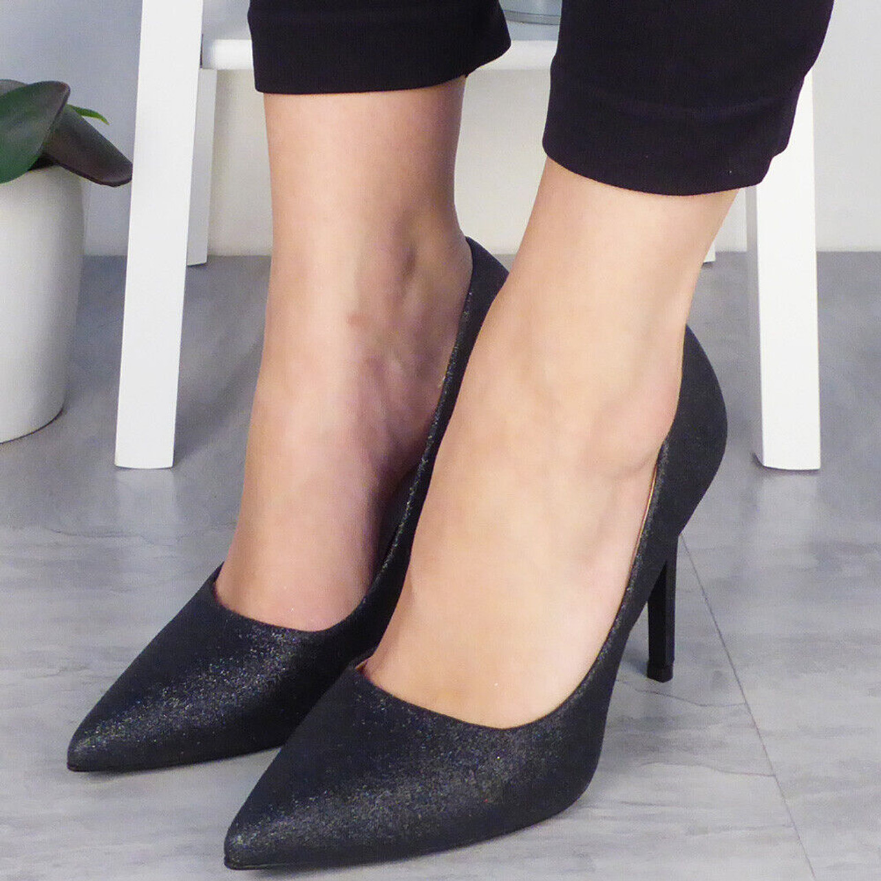 Shoetopia Women's & Girl's Black Slim Heels Textured Pumps : Amazon.in:  Shoes & Handbags