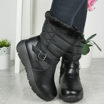LIYANA Black Faux Fur Zip Quilted Ankle Boots 