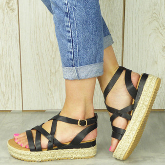 ELEAH Black Flatform Strappy Buckle Sandals 