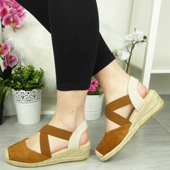 LIZDO Camel Elastic Hessian Wedge Sandals