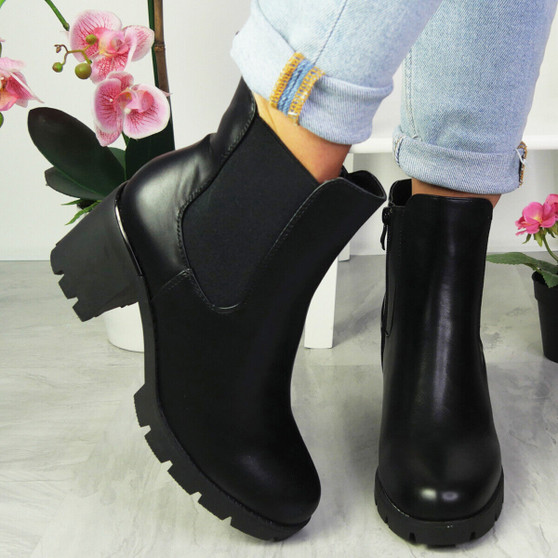 ROBYNI Black Ankle Chelsea High Heels Boots