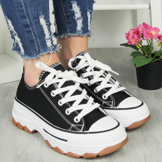 PAOLA Black Lace Up Comfort Casual Sneakers