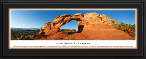 Arches National Park Panoramic Picture - Broken Arch
