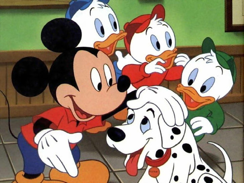 5D Diamond Painting Mickey, Dalmatian & the Duck Nephews Kit