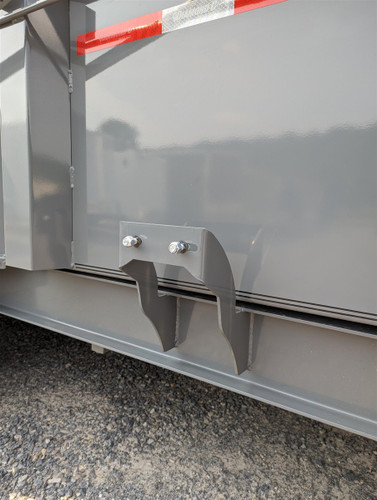 Diamond C Dump Weld-On Spare Tire Mount up to 17.5"