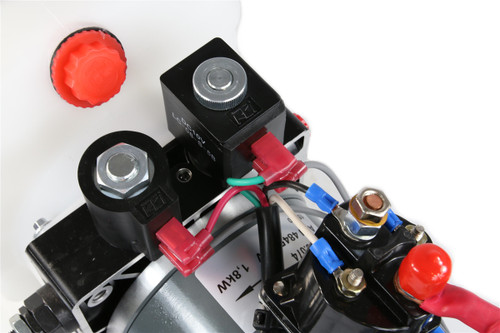 Triple Action Hydraulic Pump with Remote - 6 Qt