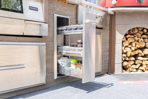 Coyote Built-in Spice Rack