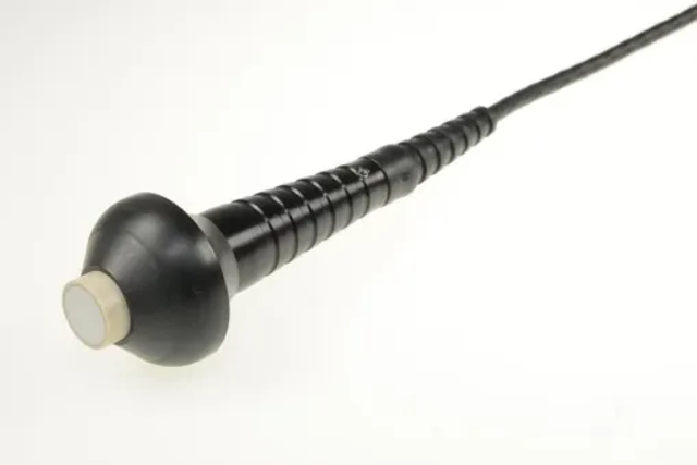 Plug-in cabled eddy current probe for measuring the specific electrical conductivity of non-ferrous metals according to DIN EN 2004-1 and ASTM E 1004. Plug-in cabled eddy current probe for measuring the specific electrical conductivity of non-ferrous metals according to DIN EN 2004-1 and ASTM E 1004.