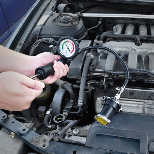 TOPTUL JGAI1802 Universal Radiator Pressure Tester Kit 18pcs TOPTUL JGAI1802 Universal Radiator Pressure Tester Kit 18pcs