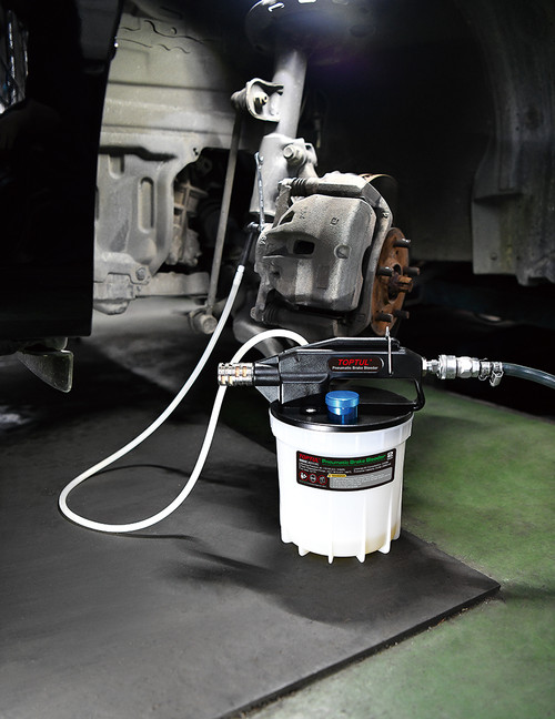 Toptul JEDF01B0E Pneumatic Brake Bleeder 2L Toptul JEDF01B0E Pneumatic Brake Bleeder 2L