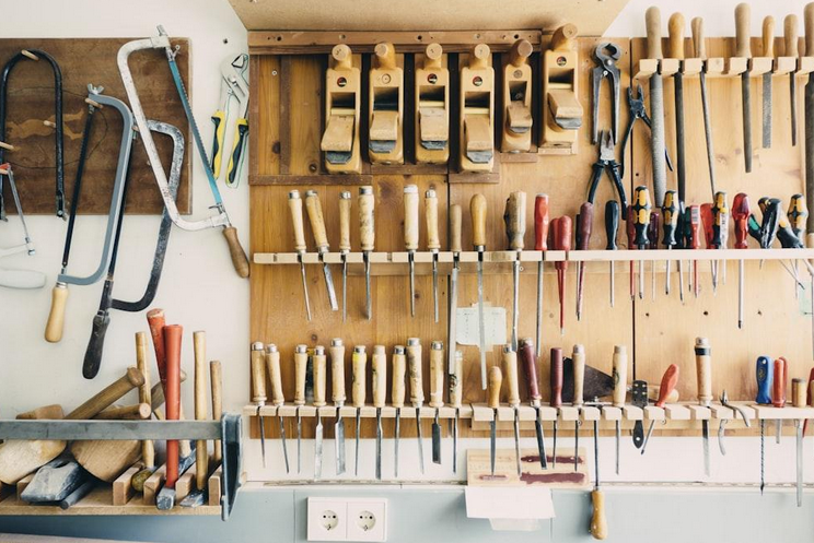 10 Ways to Organize Your Workshop for Maximum Efficiency - Avex Tool Shop