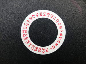 One Pc White Date Disc Wheel Overlay With Red Numbers For ETA 2836 Or DG 2813 Or MIYOTA 8215 Automatic Movement Fit The Mens Rolex 3135 DATEJUST Or 3155 DAY-DATE Watch