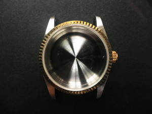 Unbranded Vintage Style of 36mm Stainless Steel 2-Tone Watch Case With Fluted Bezel And 20mm Lugs Have Drilled Through Holes Without Cyclop Fit ETA 2824 Or NH35/36/38 Movement And Dial In 28.0~29.0mm