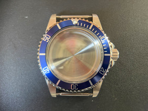ROLEX Signed 5513 Vintage Style of 40mm Stainless Steel Submariner Watch Case With Acrylic Bubble Crystal Blue Friction Bezel And 20mm Lugs Have Drilled Through Holes Fit ETA 2824 Or NH35/36/38 Movement And Dial In 28.0~29.0mm