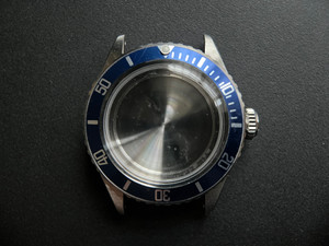 ROLEX Signed 6538 Vintage Style of 39mm Stainless Steel Submariner Watch Case With Acrylic Bubble Crystal Blue Friction Bezel And 20mm Lugs Have Drilled Through Holes Fit ETA 2824 Or NH35/36/38 Movement And Dial In 28.0~29.0mm