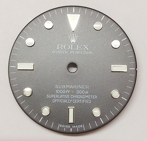 Old Sytle Of 29mm Matt 14060M Black Dial Marked Rolex Symbol Has Smaller Hour Markers With Four lines And Super Green Lume For Mens Steel Submariner Watch Fit ETA 2824, 2836 Or DG 2813 Or MIYOTA 8215 Automatic Movement