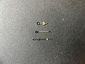 One Set Of Silver Mercedes Benz Watch Hands With Dirty Yellow Luminova For Old Style 40mm Submariner Or 36mm Explorer Watch Fit NH35/38  For Mens Watch