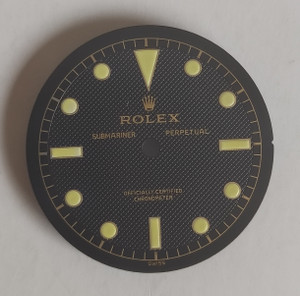 29mm 6204 Honeycomb Waffle Black Gilt Submariner Watch Dial With Yellow Lume Marked Golden Rolex Symbol for ETA 2836/2824 Or NH35/38 Or MIYOTA 8215 Or DG 2813 Movement