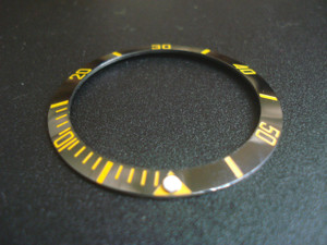 Bigger Black Ceramic Bezel Insert With Yellow Numbers For New Style Of ROLEX SUBMARINER Watch