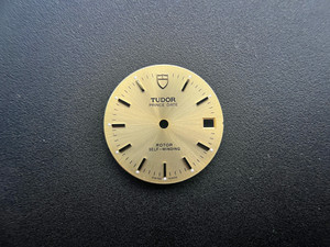 27mm Sunburst Champagne Dial Marked TUDOR Logo With Golden Sticks And Date Window Fit ETA 2836 Or 2824 Movement For Mens Golden PRINCE DATE Watch