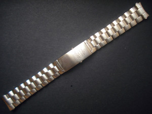 18mm Signed Stainless Steel Omega Watch Band Bracelet Strap With Solid Curved End Pieces For Seamaster 007 Watch