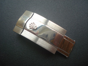 Rolex Signed Stainless Steel Oyster Hidden Clasp With Inside Width Of 16mm For New Style Of Mens 20mm Leather Or Rubber Watch Strap