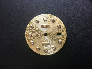 28mm Champagne Totemic Dial Marked Rolex Symbol With Golden CZ Rhinestones And Date Window Fit ETA 2836 Or DG 2813 Or Automatic Movement With DWO For Mens 2-tone Or Golden DATEJUST Watch