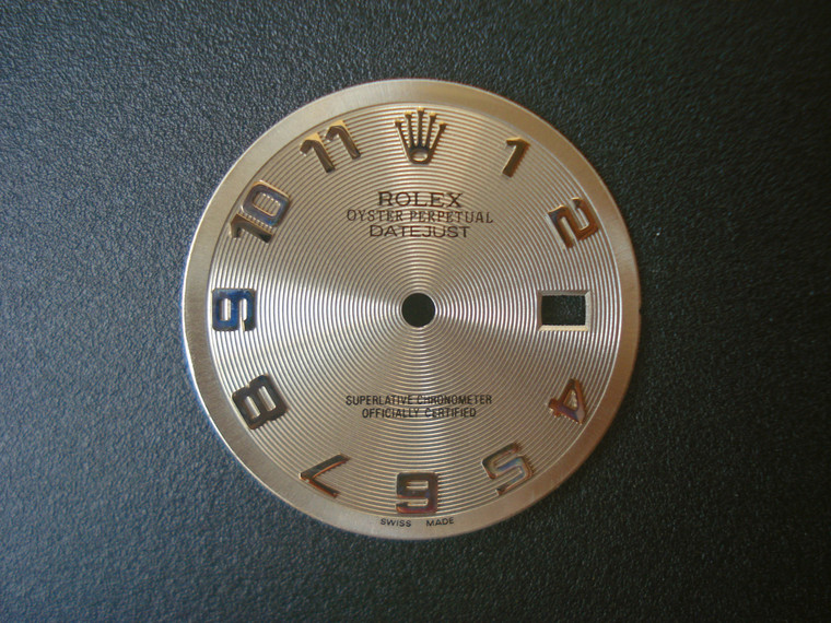 28.5mm Silver Annular Relief Dial Marked Rolex Symbol With Silver Arabic Numerals And Date Window Fit DG 2813 Or MIYOTA 8215 Automatic Movement With DWO For Mens Steel DATEJUST Watch