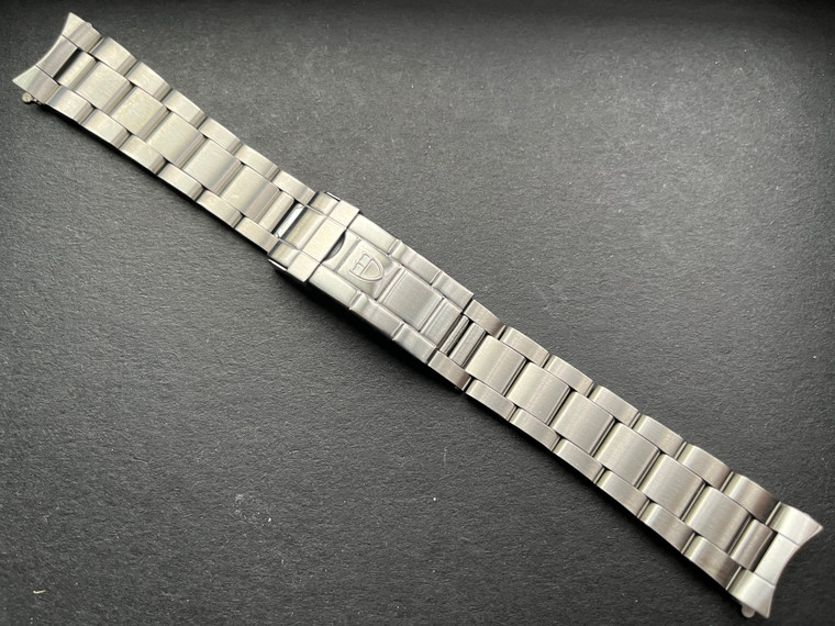 Tudor Signed Thicker Solid Stainless Steel All Brushed 20mm Oyster Quality Watch Band Bracelet Strap With Flip-lock Clasp and 580 End Pieces For Vintage 40mm Tudor 94200 1680 5513 79090 Watch Case