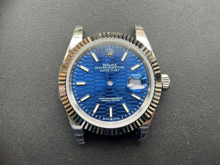 Newer Style Of Steel Rolex 41mm DateJust Watch Set  With Steel Fluted Bezel And Blue Motif Dial Has Silver Luminous Sticks Fit ETA 2824 Movement