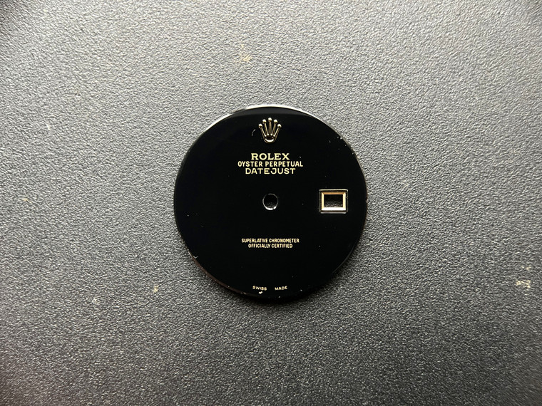 Higher Quality Of 28mm Glossy Black Onyx Stone Dial Marked Golden Rolex Symbol Without Hour Markers For Mens 2-tone or Golden OYSTER PERPETUAL DATEJUST Watch Fit ETA 2836 Automatic Movement With DWO