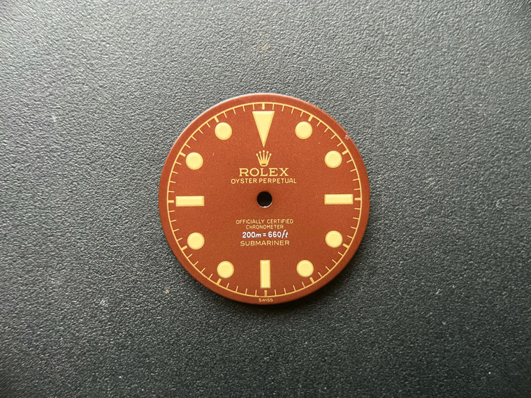 29mm 6538 Tropical Reddish Brown James Bond Gilt Submariner Watch Dial With Yellow Lume Marked Golden Rolex Symbol And White Text for ETA 2836/2824 Or NH35/38 Or MIYOTA 8215 Or DG 2813 Movement
