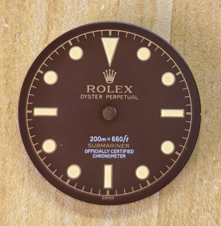 29mm 6538 Tropical Deep Brown James Bond Gilt Submariner Watch Dial With Yellow Lume Marked Golden Rolex Symbol And White Text for ETA 2836/2824 Or NH35/38 Or MIYOTA 8215 Or DG 2813 Movement