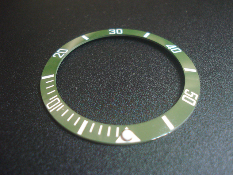 Bigger Green Ceramic Bezel Insert With White Numbers For New Style Of ROLEX 116610 SUBMARINER Watch