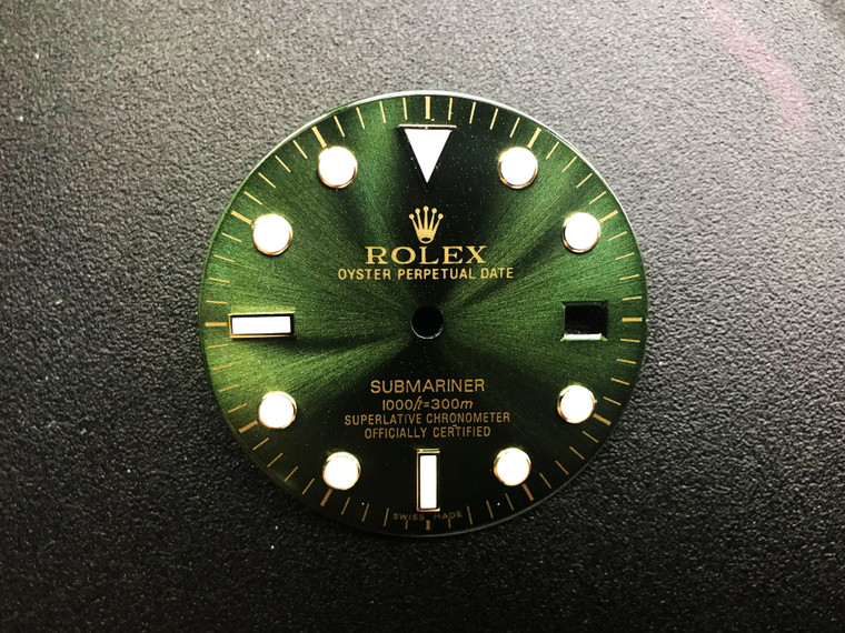 29mm Sunburst Green Submariner Dial Marked Rolex Symbol For Mens Golden Or 2-tone Watch With Date Window Fit ETA 2836 Or 2824 Automatic Movement