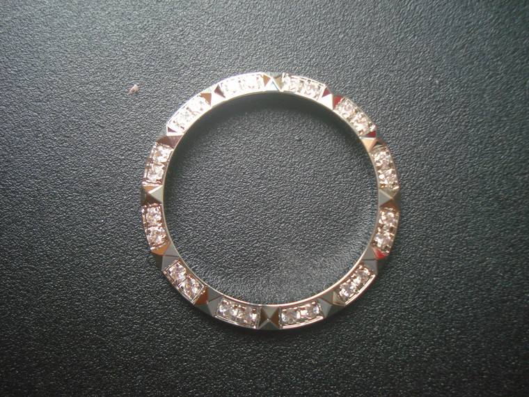 Gold Alloy Plated White Golden Bezel With CZ Rhinestones And Pyramids For Ladies ROLEX 26mm DATEJUST Watch